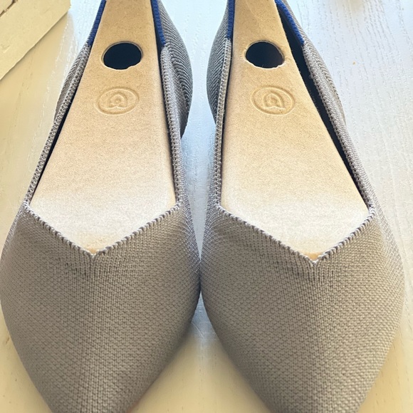 Rothy’s pebble gray size 7 - Picture 3 of 6